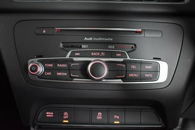 Audi Q3 2.0 Tdi 184 Quattro S Line Edition  #21