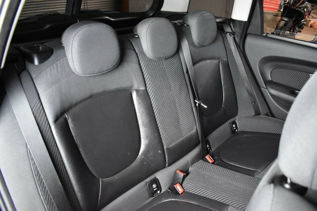 Mini Clubman Cooper Black #16