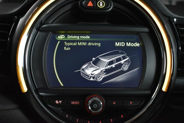 Mini Clubman Cooper Black #32
