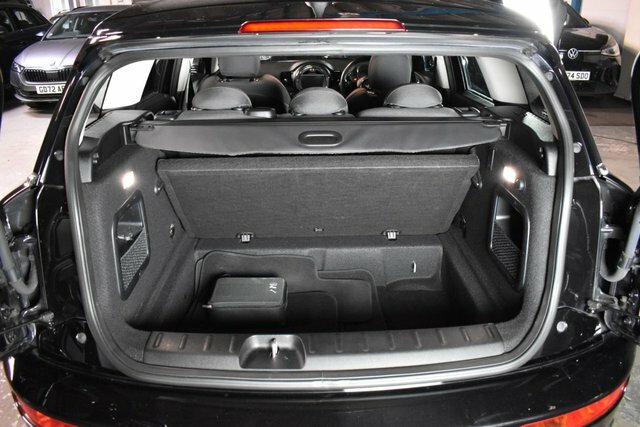 Mini Clubman Cooper Black #10