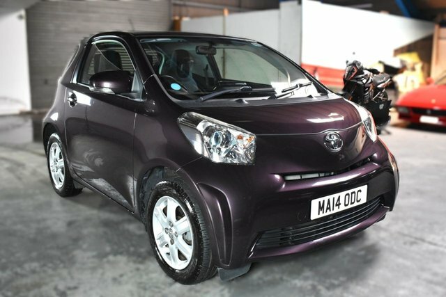 Toyota IQ   #9