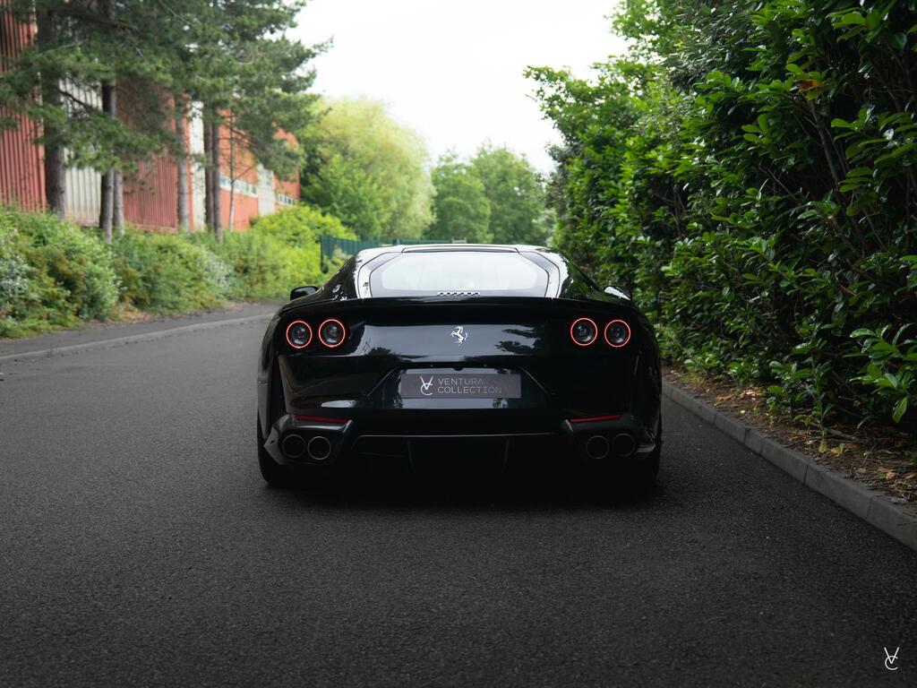 Ferrari 812 Superfast Superfast Black #4