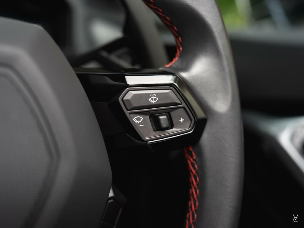 Lamborghini Huracan Evo  #12