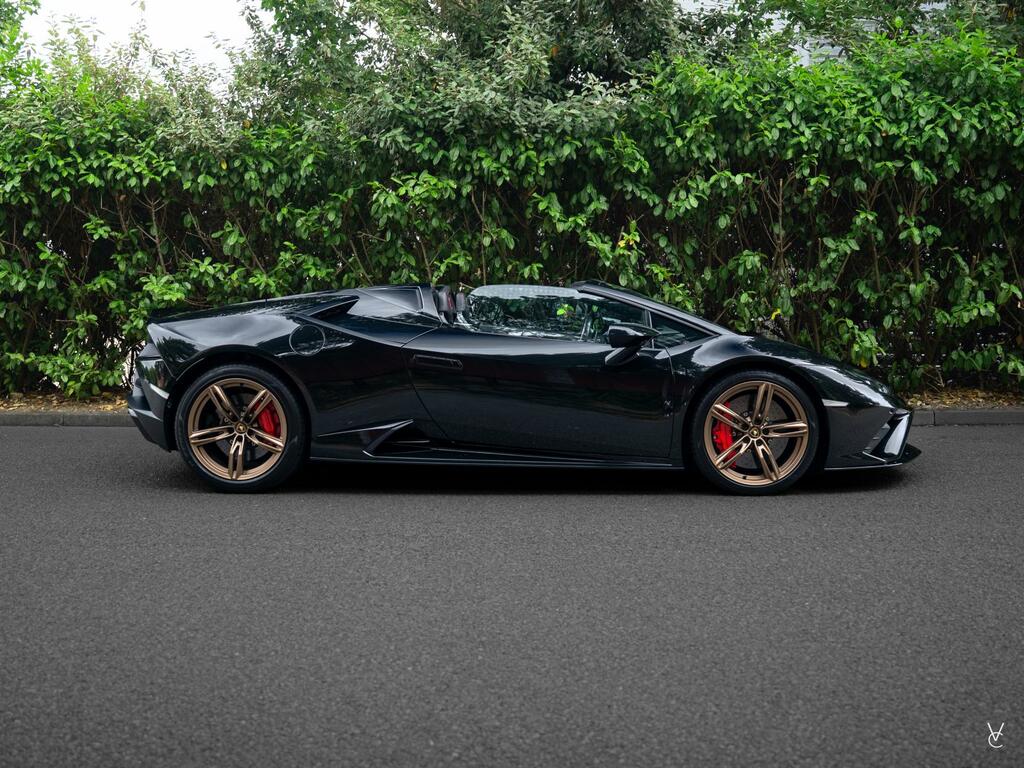 Lamborghini Huracan Black Black #4