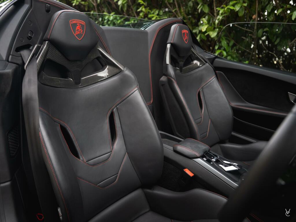 Lamborghini Huracan Evo  #7