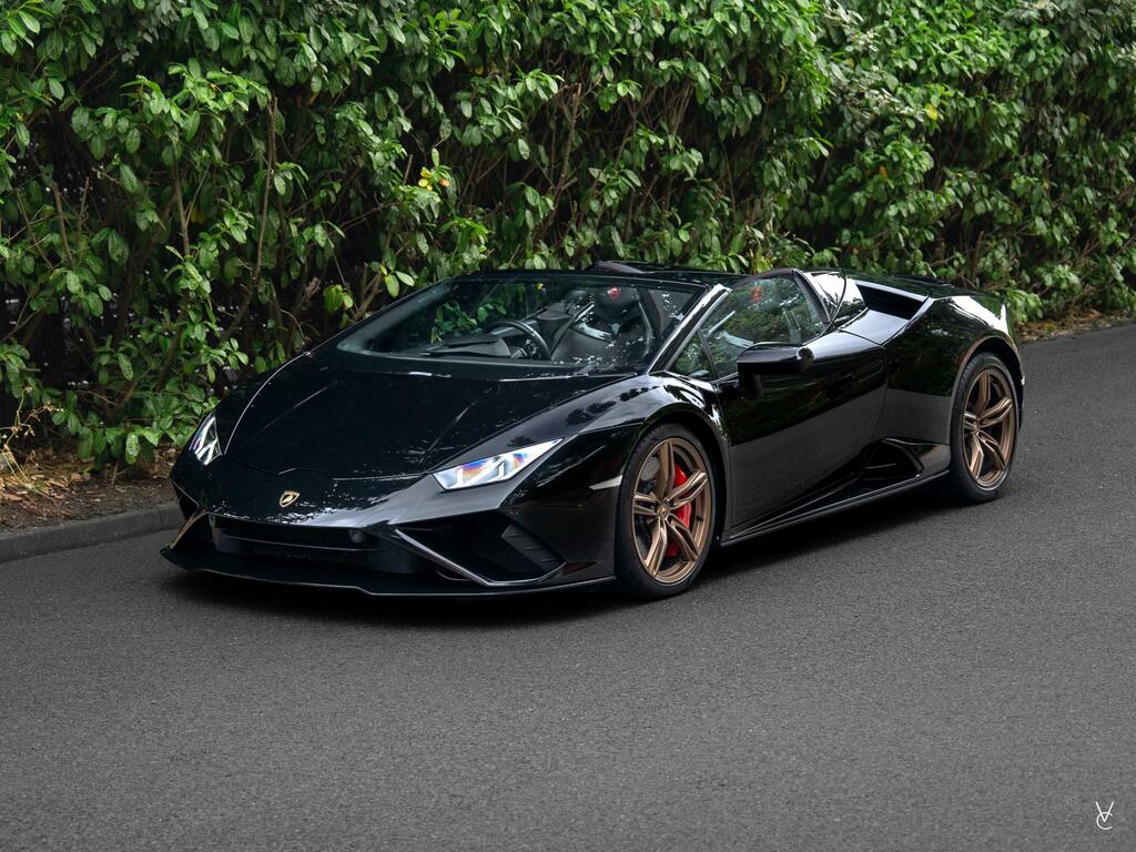 Lamborghini Huracan Black Black