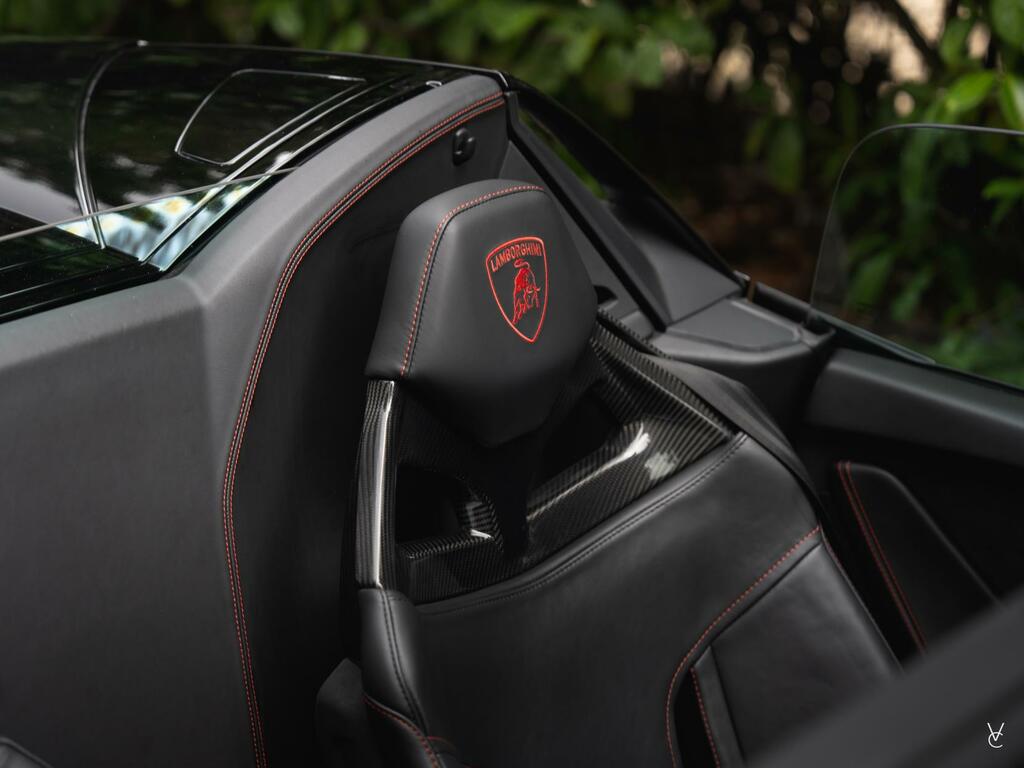 Lamborghini Huracan Evo  #29