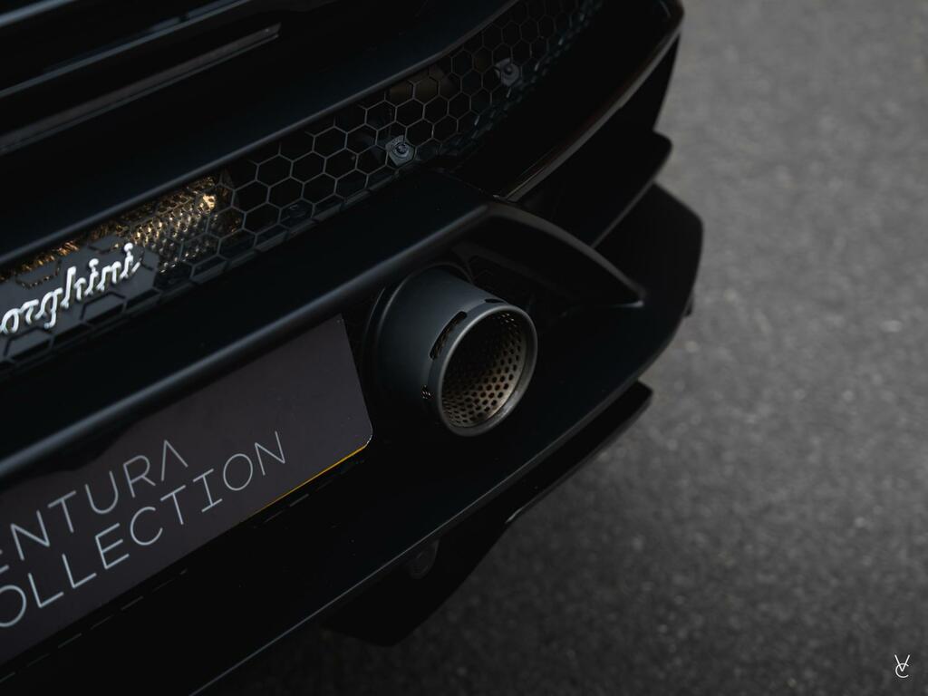 Lamborghini Huracan Evo  #47