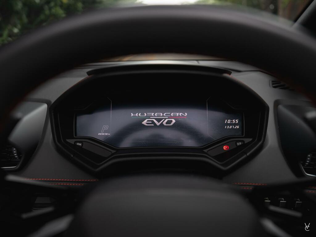 Lamborghini Huracan Evo  #20
