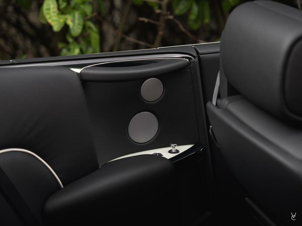 Rolls-Royce Phantom Automatic Black #39
