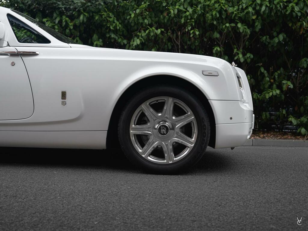 Rolls-Royce Phantom Automatic Black #54