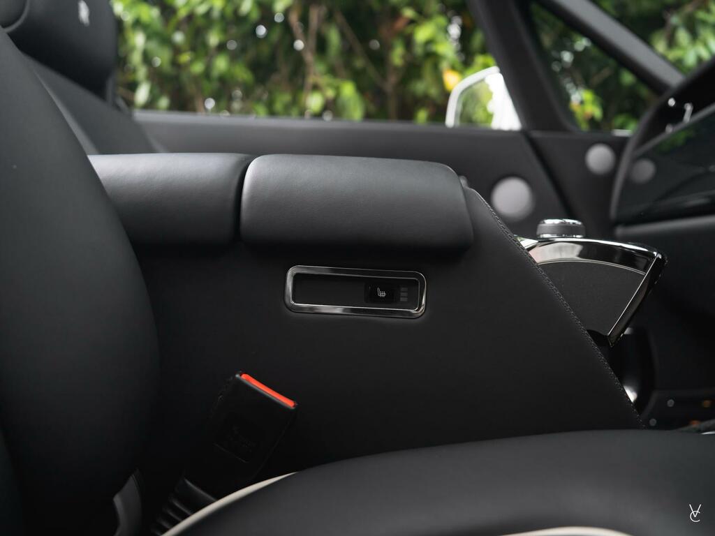 Rolls-Royce Phantom Automatic Black #31