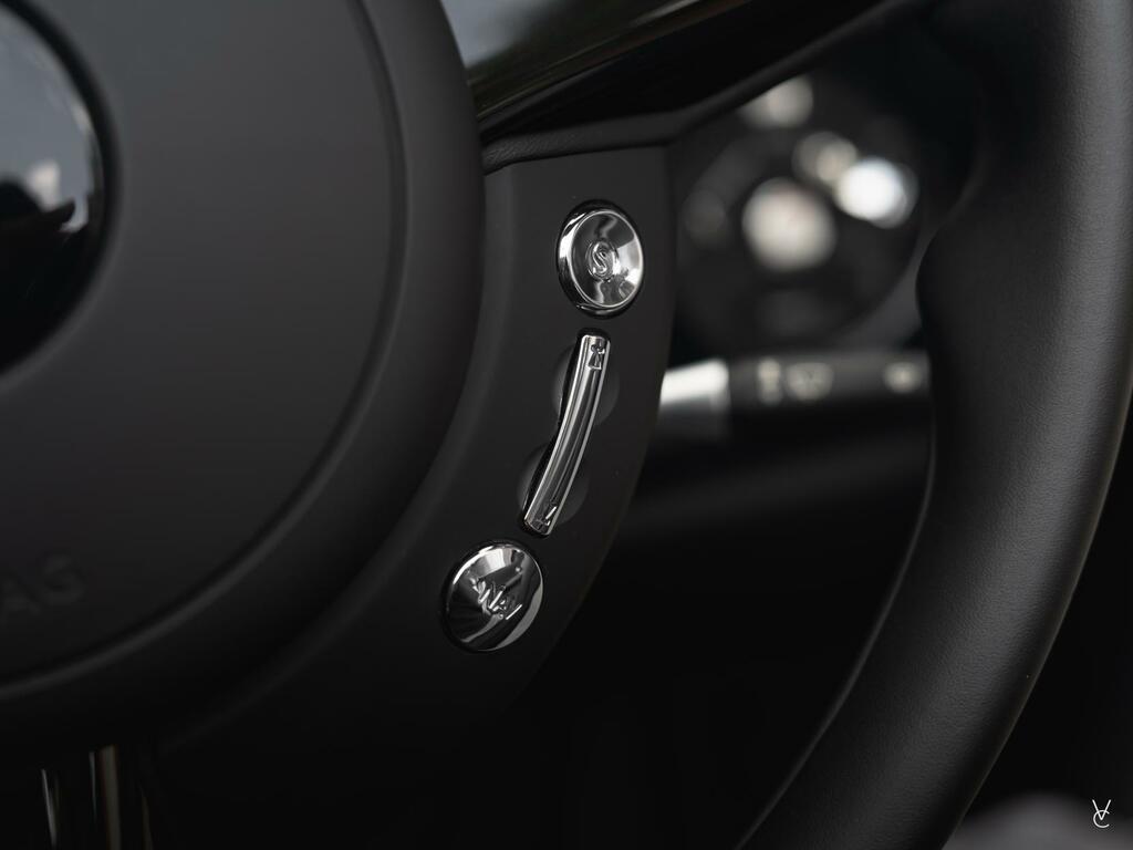 Rolls-Royce Phantom Automatic Black #19