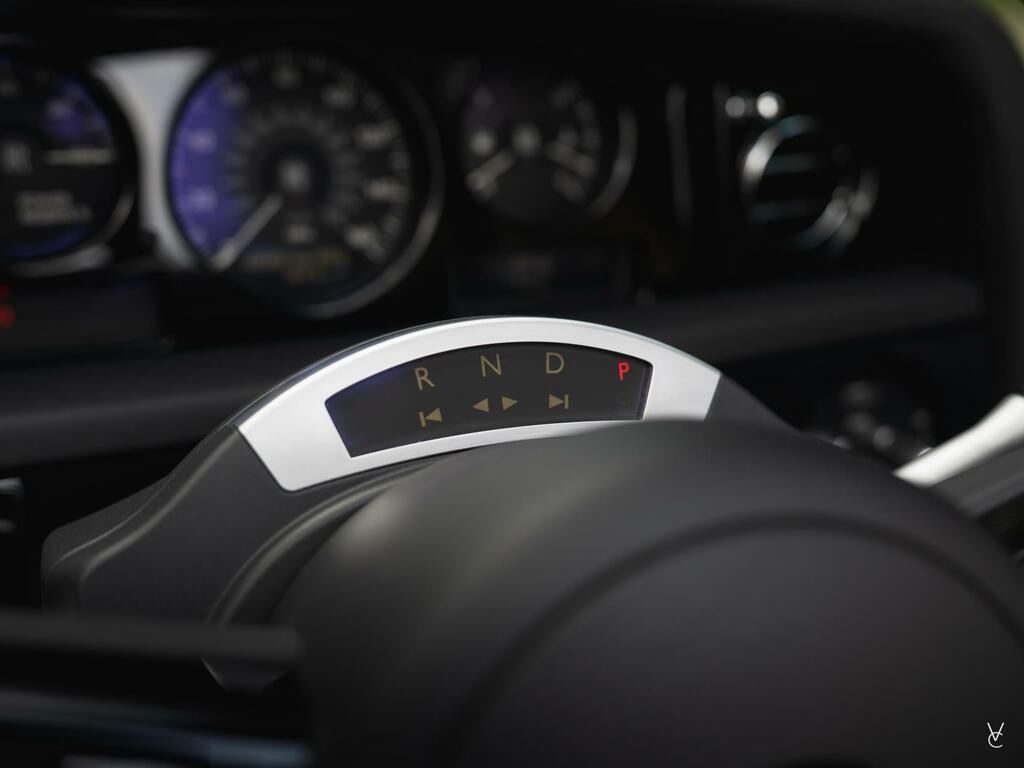 Rolls-Royce Phantom Automatic Black #13
