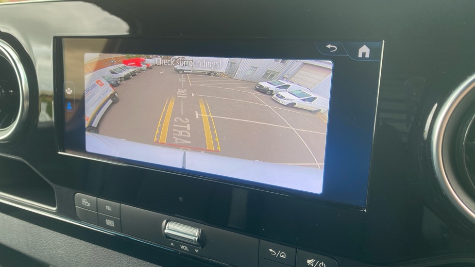 Mercedes-Benz Sprinter Pro White #2