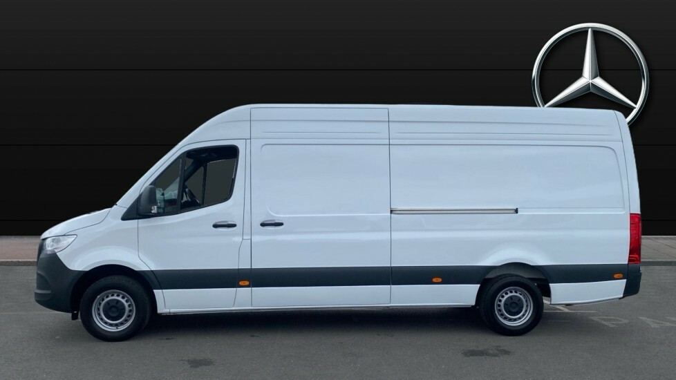 Mercedes-Benz Sprinter Pro White #5