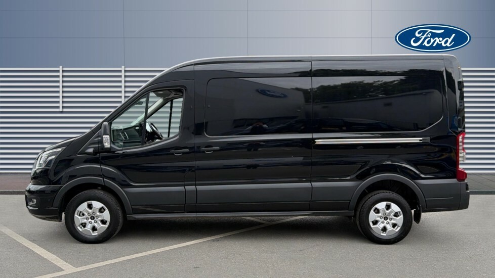 Ford Transit Custom Limited Black #4