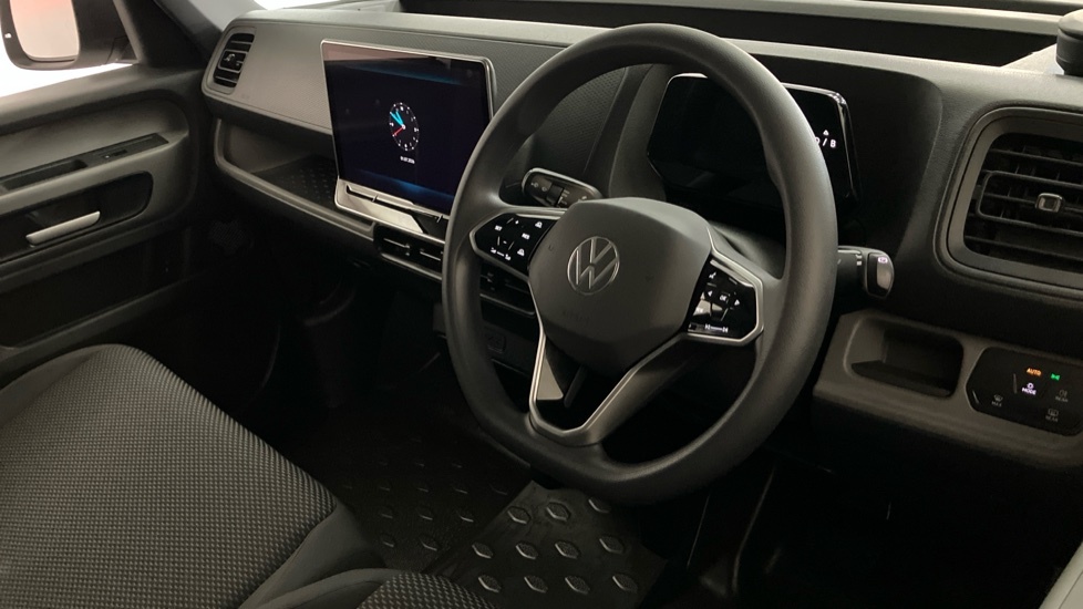 Volkswagen ID.Buzz Commerce White #6