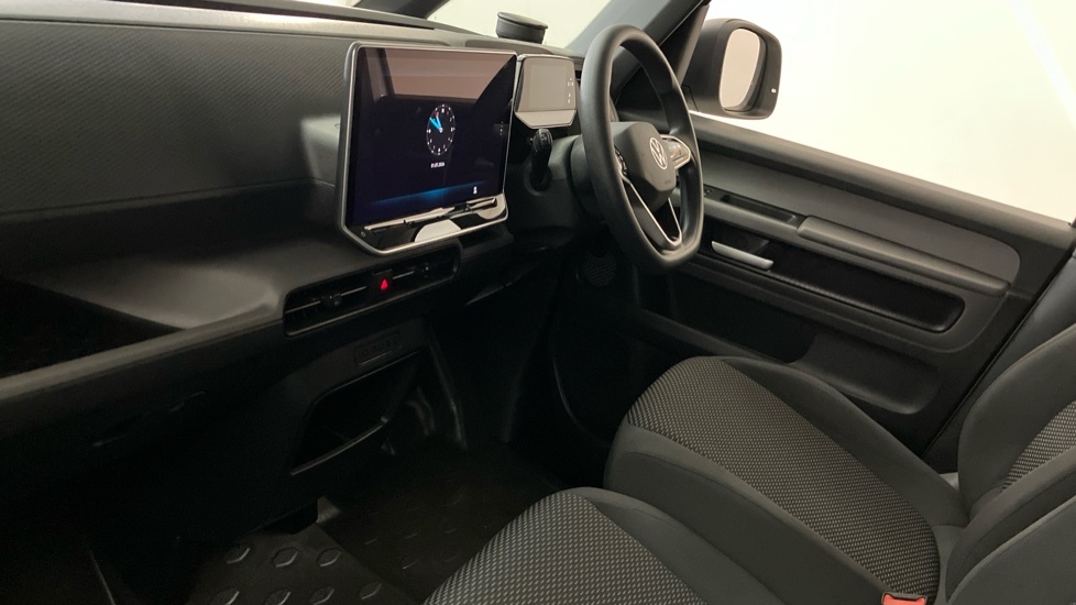Volkswagen ID.Buzz Commerce White #2