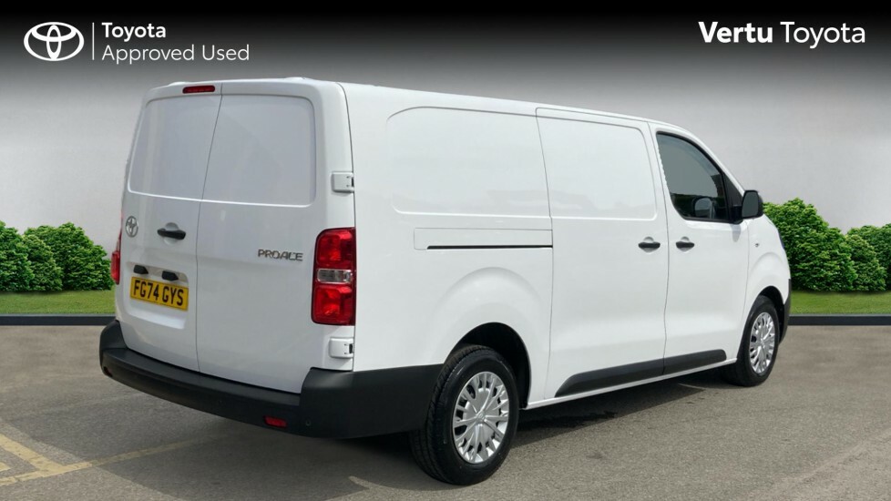 Toyota PROACE Icon White #2