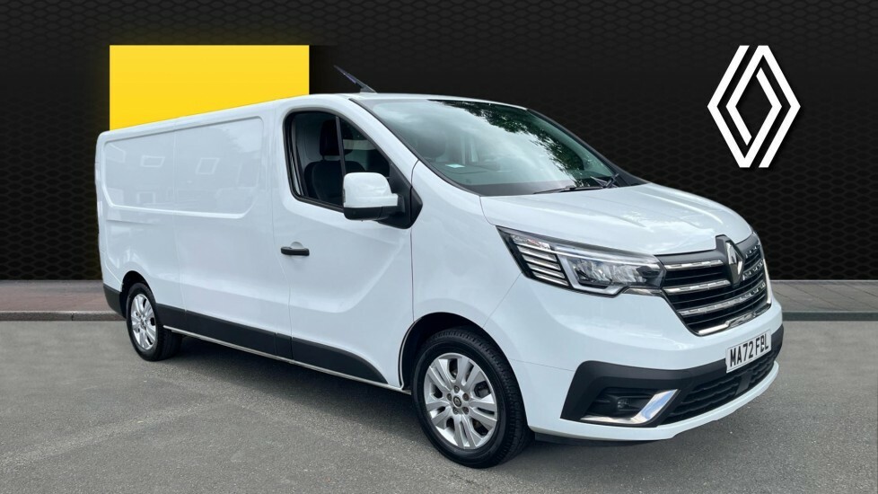 Renault Trafic Sport White