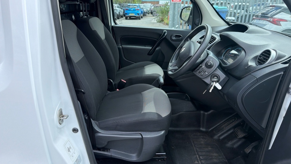 Renault Kangoo 1.5 Ml19 Business Energy Dci 95 Bhp Car Derived Pa White #6