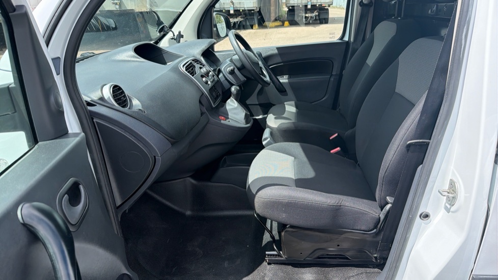 Renault Kangoo 1.5 Ml19 Business Energy Dci 95 Bhp Car Derived Pa White #13
