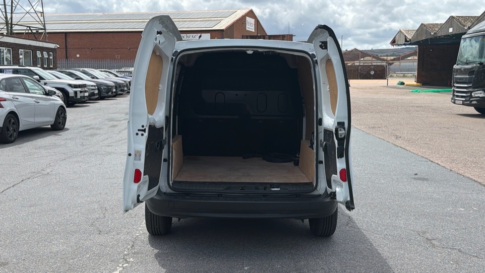 Renault Kangoo 1.5 Ml19 Business Energy Dci 95 Bhp Car Derived Pa White #3