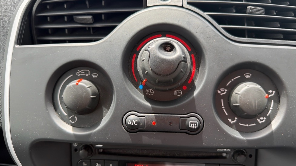 Renault Kangoo 1.5 Ml19 Business Energy Dci 95 Bhp Car Derived Pa White #19
