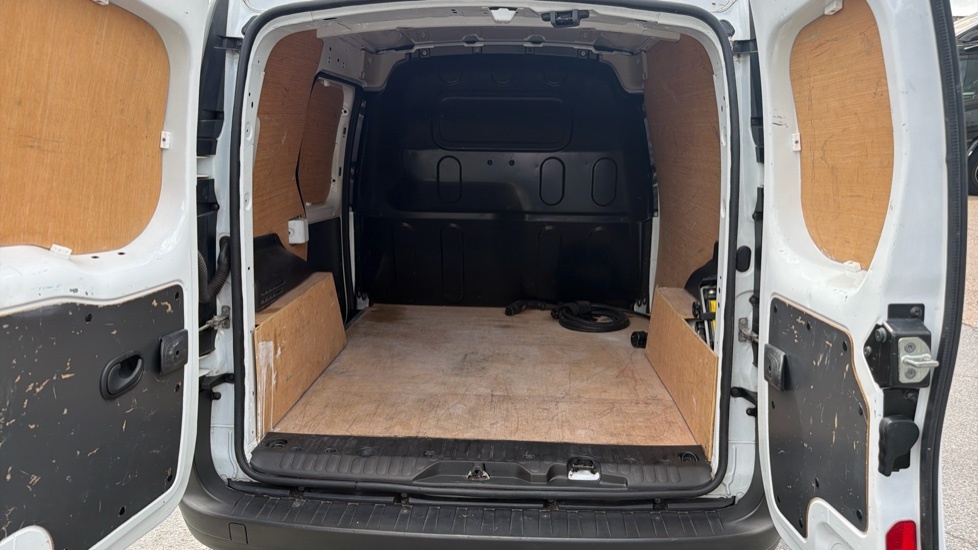 Renault Kangoo 1.5 Ml19 Business Energy Dci 95 Bhp Car Derived Pa White #12