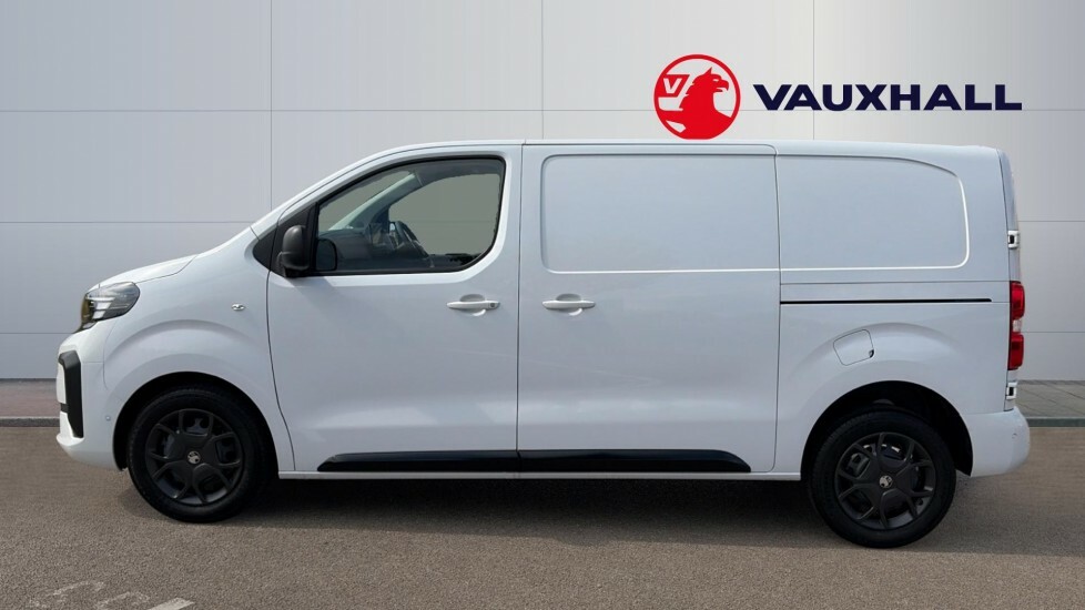 Vauxhall Vivaro Pro White #4