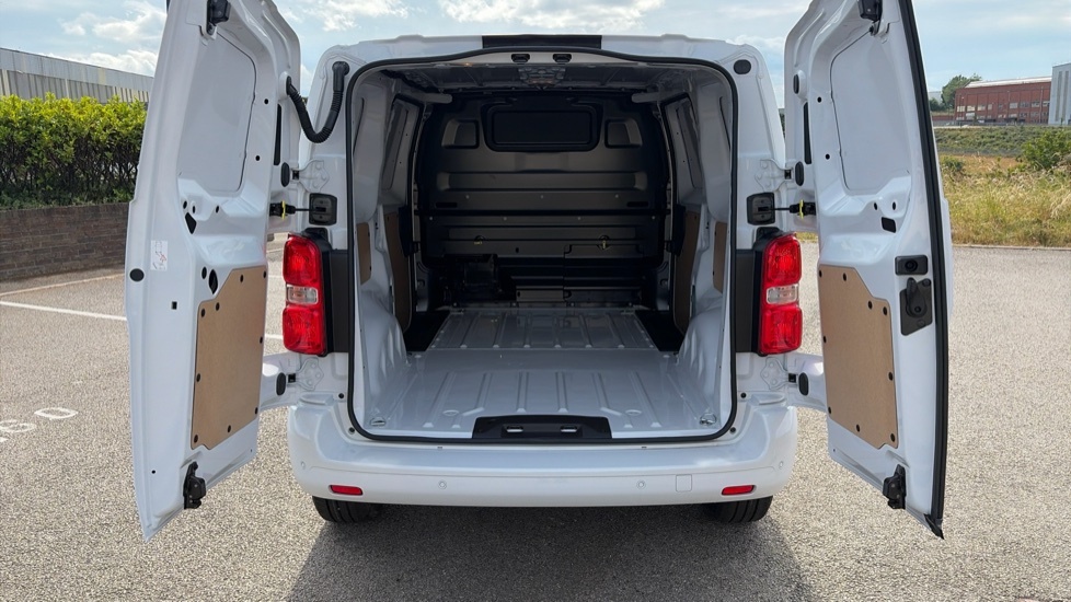 Vauxhall Vivaro Pro White #3