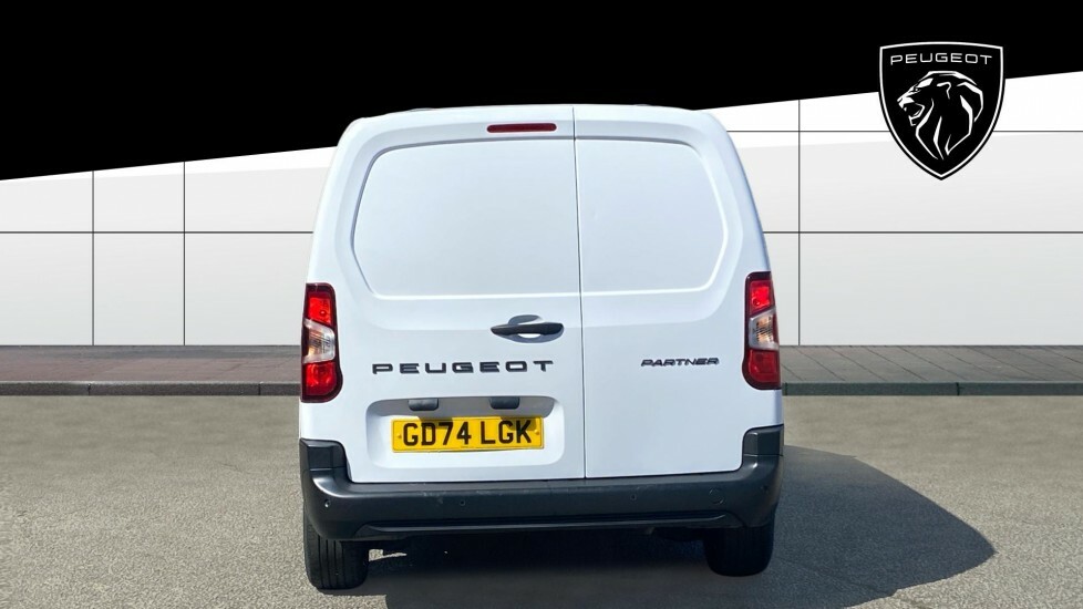 Peugeot Partner Professional White #6