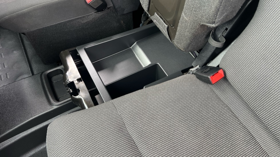 Peugeot Partner 850 1.5 Bluehdi 100 Professional Prem Crew Van Grey #36