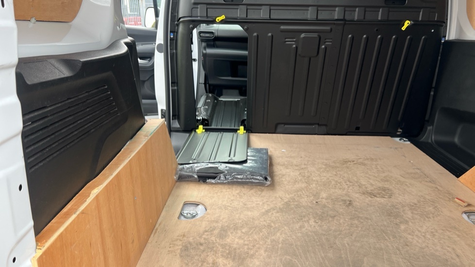 Peugeot Partner 850 1.5 Bluehdi 100 Professional Prem Crew Van Grey #35