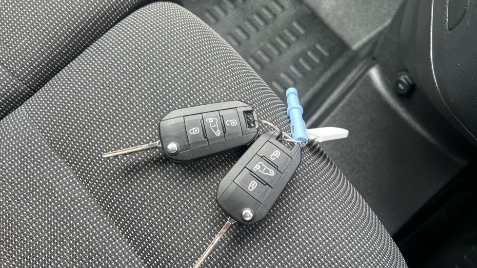 Peugeot Partner 850 1.5 Bluehdi 100 Professional Prem Crew Van Grey #19