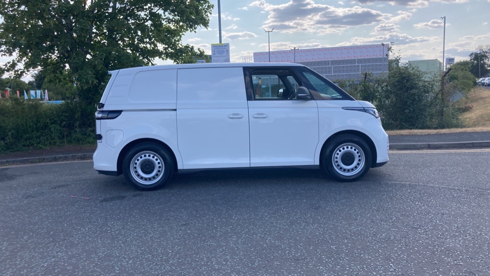 Volkswagen ID.Buzz Commerce White #4