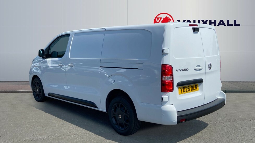 Vauxhall Vivaro Pro YD26DLR White #4