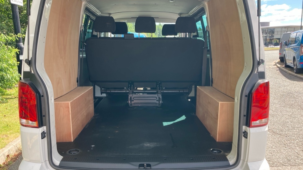 Volkswagen Transporter 2.0Tdi 110Ps T28 Highline Bmt Swb Pv White #12