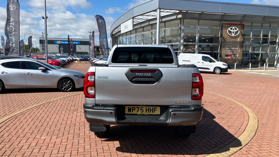 Toyota HILUX Invincible X Dcab Pick Up 2.8 D 48V Brown #25