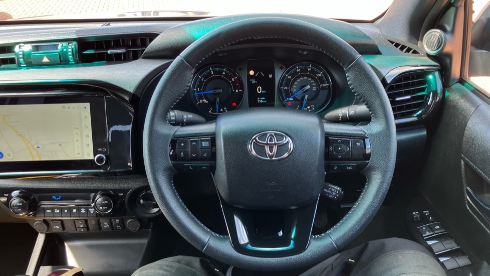 Toyota HILUX Invincible X Dcab Pick Up 2.8 D 48V Brown #54