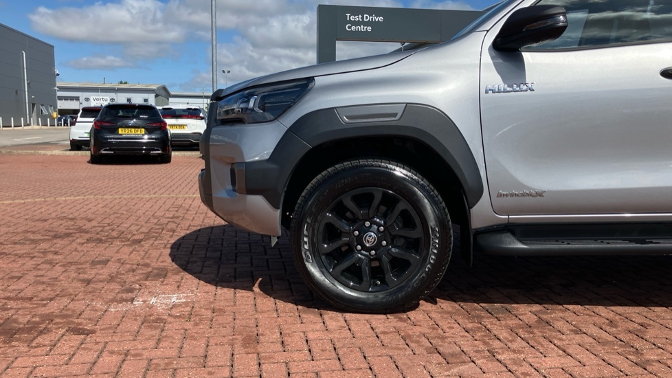 Toyota HILUX Invincible X Dcab Pick Up 2.8 D 48V Brown #24