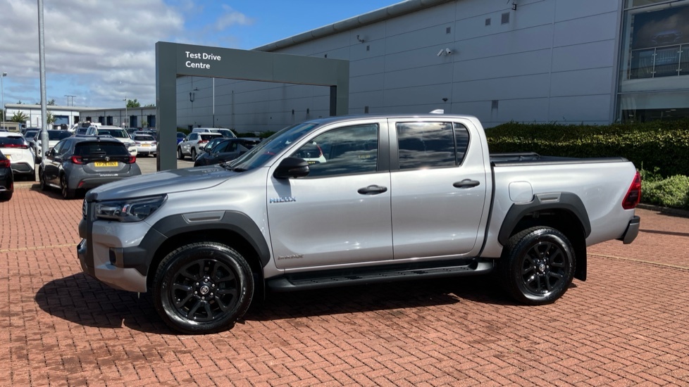 Toyota HILUX Invincible X Dcab Pick Up 2.8 D 48V Brown #49