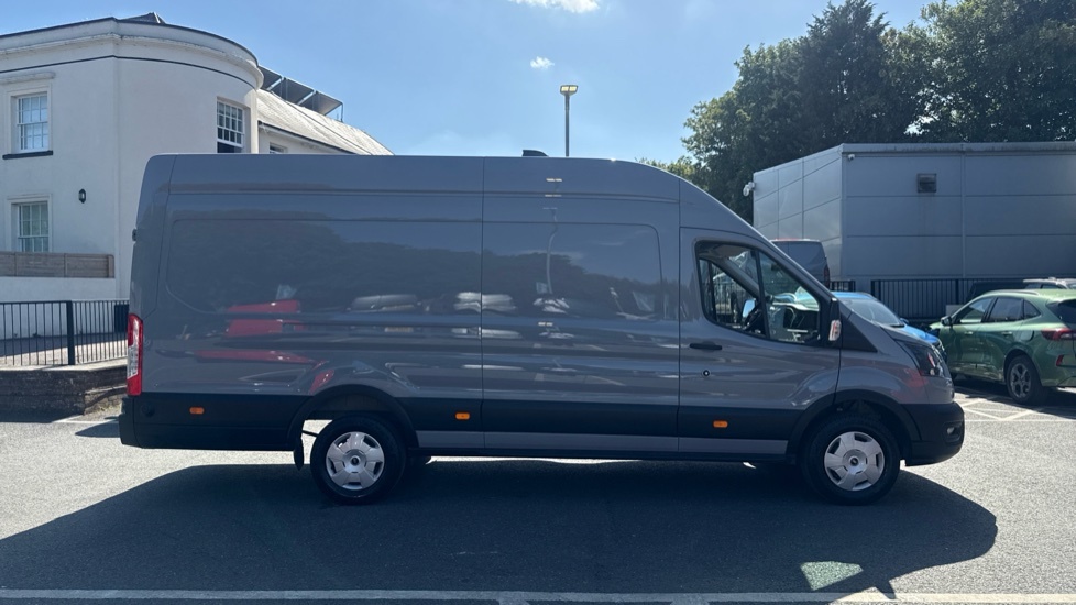 Ford Transit Custom 300 Limited L1 Swb Fwd 2.0 Ecoblue 136Ps Low Roof #9