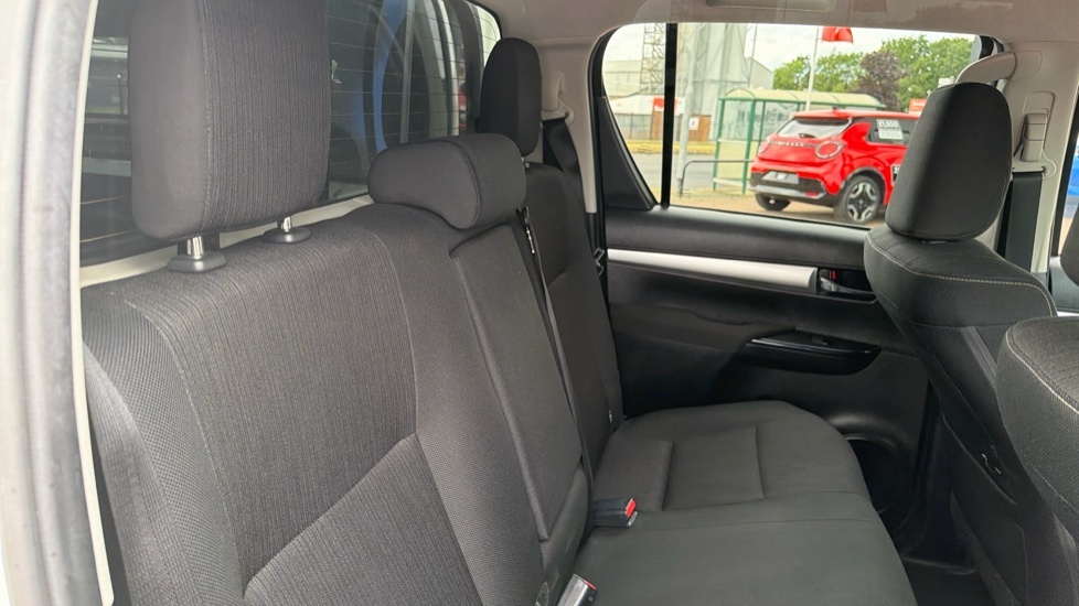 Toyota HILUX Hilux Invincible X D-4d 4Wd Double Cab Orange #16