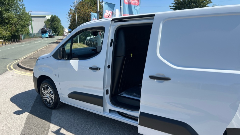 Citroen Berlingo Enterprise Plus FA26BXZ White #4