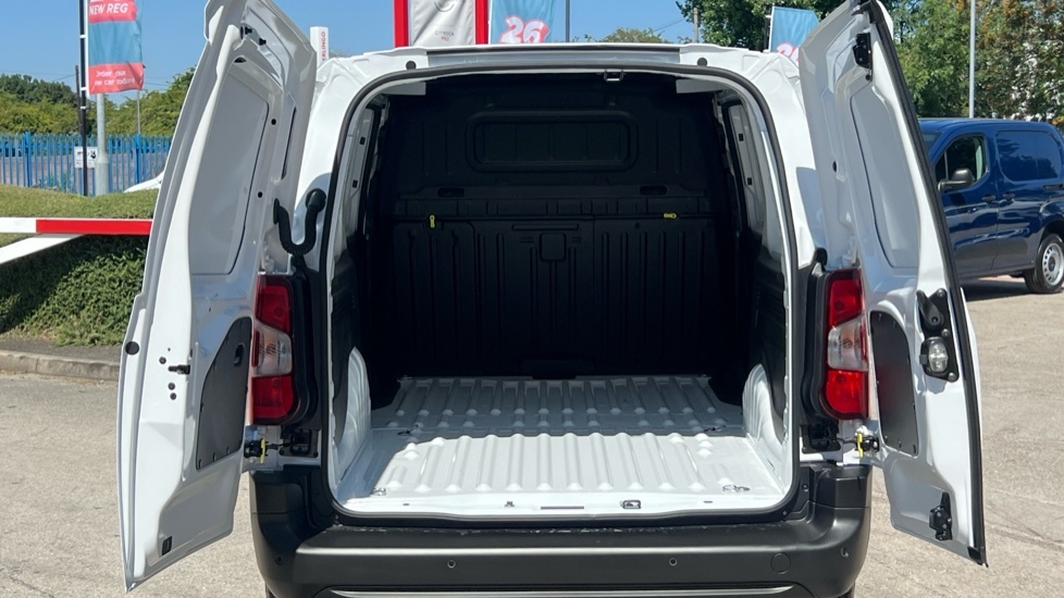 Citroen Berlingo Enterprise Plus FA26BXV White #3