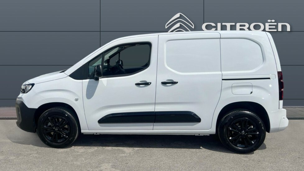 Citroen Berlingo Driver White #4