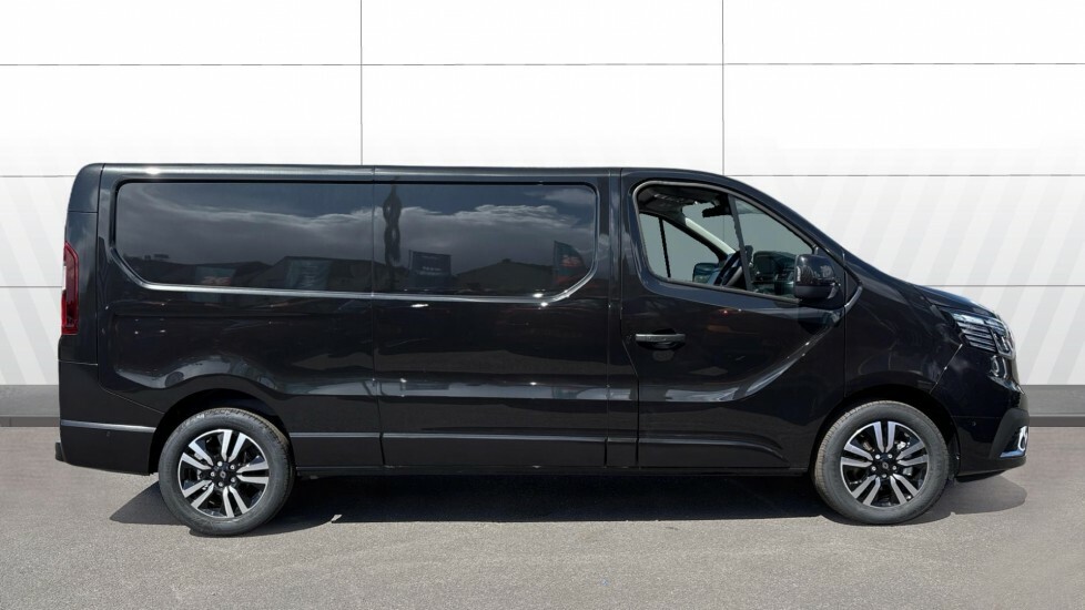 Renault Trafic Extra Sport Black #5