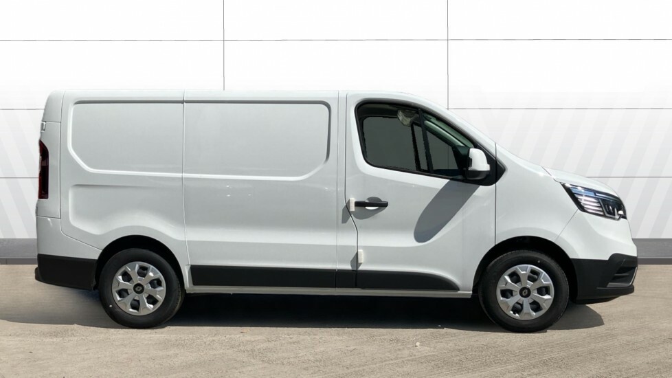 Renault Trafic Advance White #5